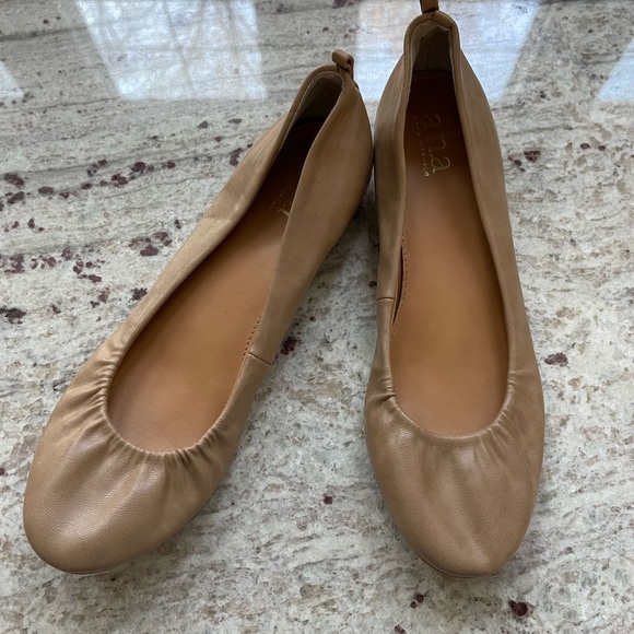 A.N.A Nude/Tan Flats size 7 - Picture 1 of 6